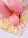 Obrázek z Perličky na vlasci světle růžové 5 x 130 cm 
