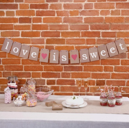 Obrázek Nápis na sladký bar - Love is Sweet - Just My Type