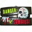Obrázek Cedule Danger: Zombies 43 x 25 cm