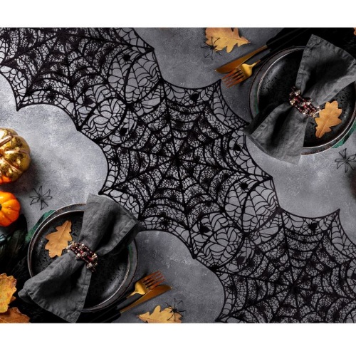 Halloweenska stolová šerpa - čierna pavučina 34 x 136 cm