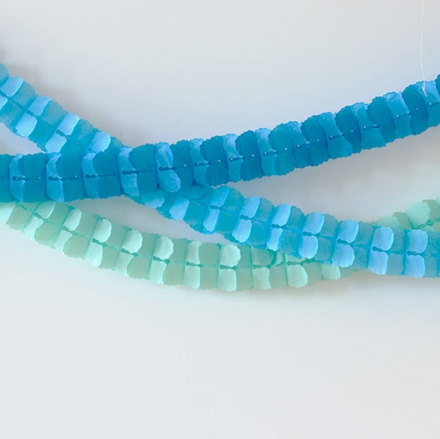 Picture of Paper garlands Pastel blue 3 pcs x 3 m