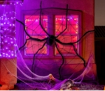 Obří halloweenská dekorace – černý pavouk v bílé pavučině 200 x 150 cm