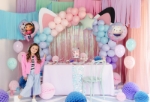 Obrázok z Fóliový balónik torta Cakey – Gábinin kúzelný domček  vo filme, 45 cm