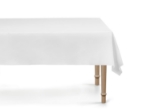 Bílý plastový ubrus 137 × 183 cm rozprostřený na stole