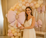 Pastelová výzdoba s fóliovým balonkem ve tvaru růžové mašle
