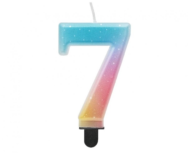 Pastelová narozeninová svíčka číslice 7 s duhovým přechodem a bílými puntíky