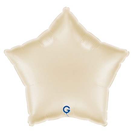 Krémový balonek ve tvaru hvězdy jako elegantní dekorace na svatbu nebo oslavu