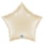 Krémový balonek ve tvaru hvězdy jako elegantní dekorace na svatbu nebo oslavu